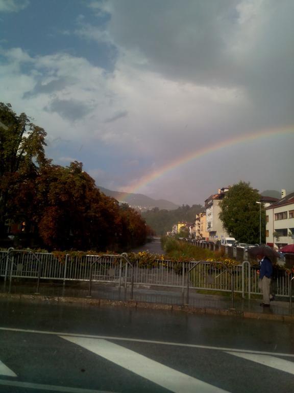 Alloggio Ponte Dei Cavalleggeri Hotell Trento Exteriör bild